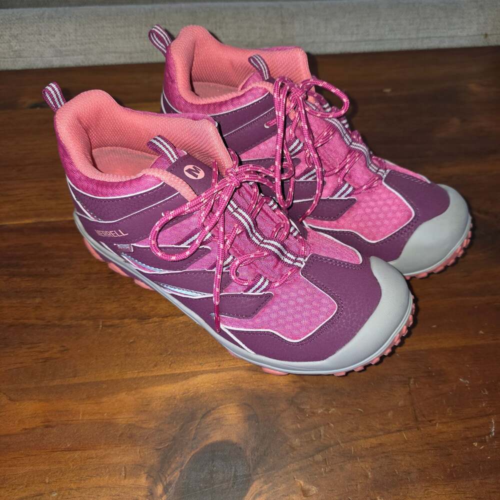 Merrell Youth Chameleon 7 Mid Waterproof Hiking Boots in Berry Pink